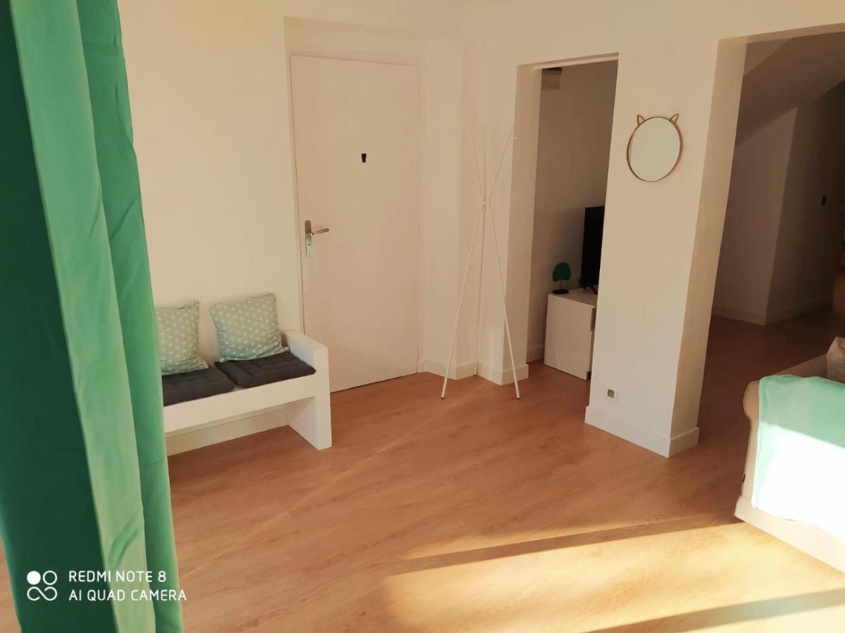 Appartement Rez De Chaussee 2 Chambres Avec Terrasse カンボ・レ・バン エクステリア 写真